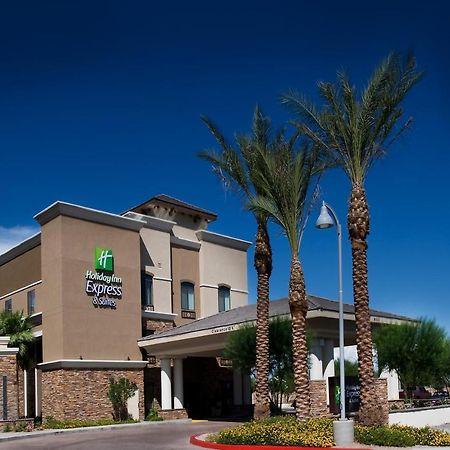 Holiday Inn Express & Suites Phoenix Glendale Dist By Ihg Exterior foto